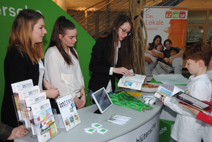 Der Schlütersche-Stand auf dem Juniorenpressepreis