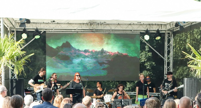 Die Band der schlüterschen beim Sommerfest