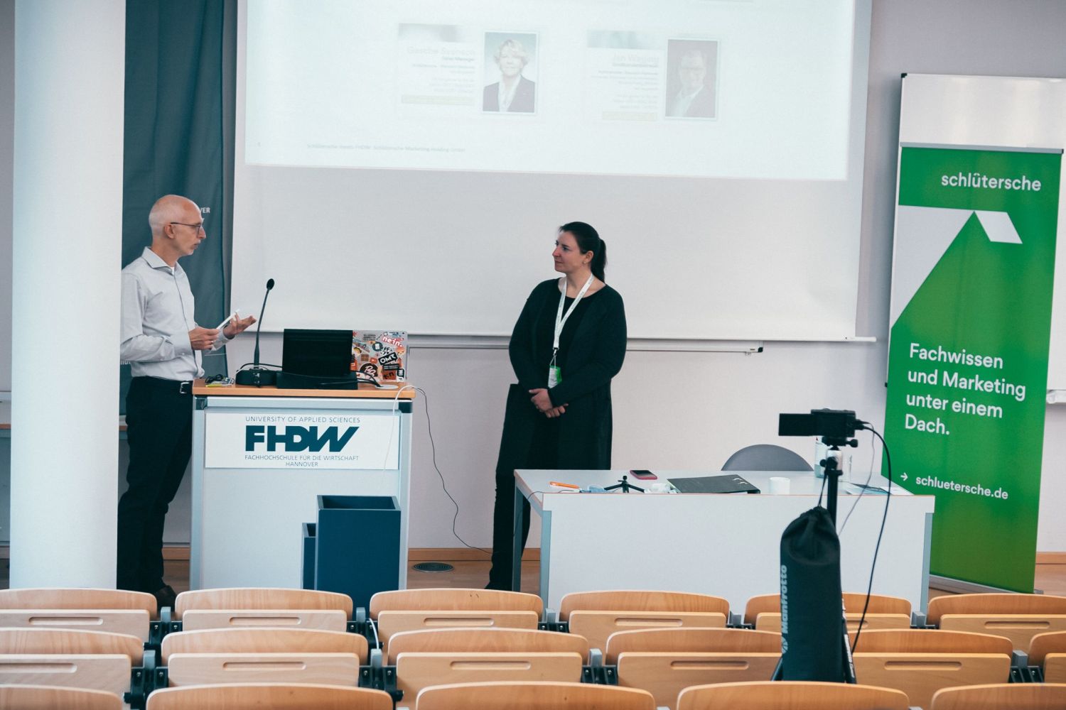 Kick-off-Veranstaltung fürs Projekt der Schlüterschen und der FHDW Hannover